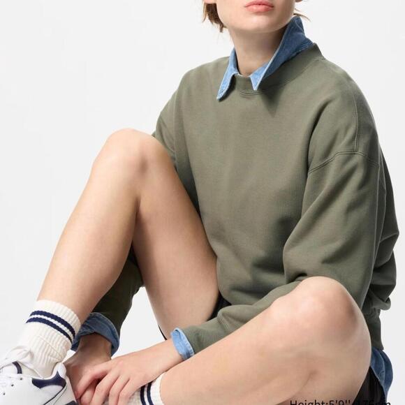 Uniqlo 100% Cotton Sweatshirt Olive Green NWT - Picture 1 of 2